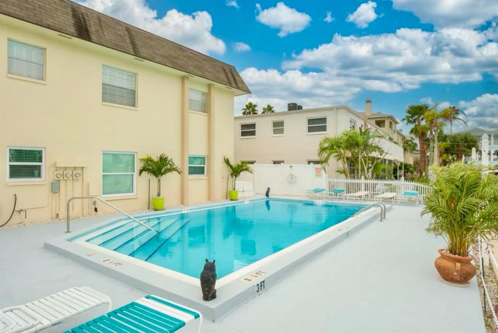 Where The Sun Meets The Water St. Pete Beach Exterior foto