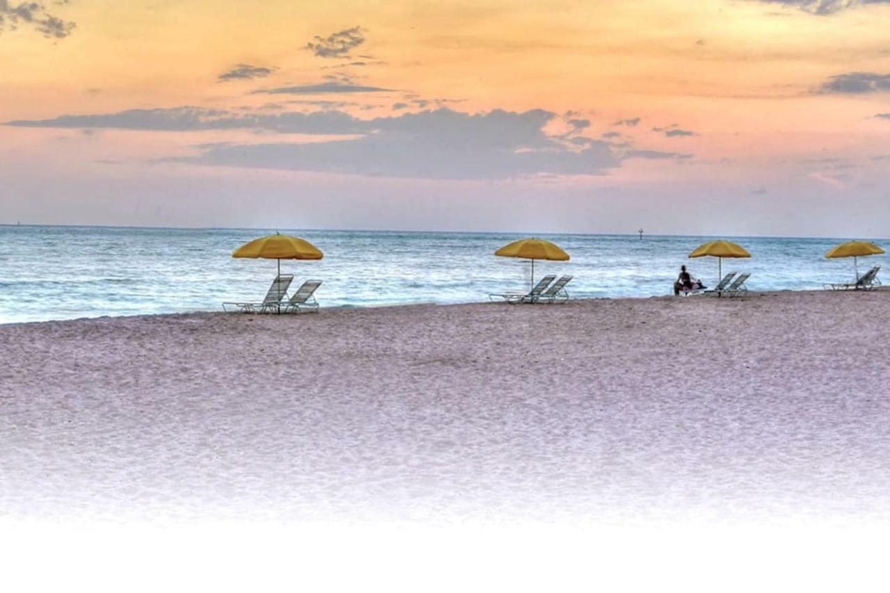Where The Sun Meets The Water St. Pete Beach Exterior foto